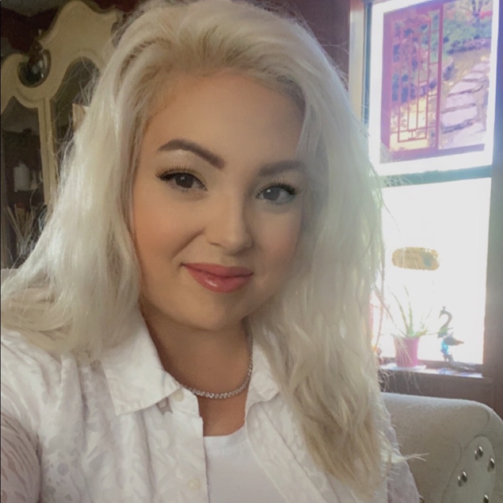 Meet your Posher, Talitha